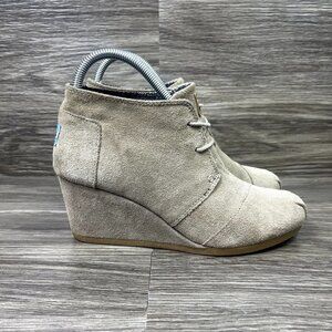 TOMS Women's Grey Suede Lace Up Wedge Heel Booties Shoes Size 8‎